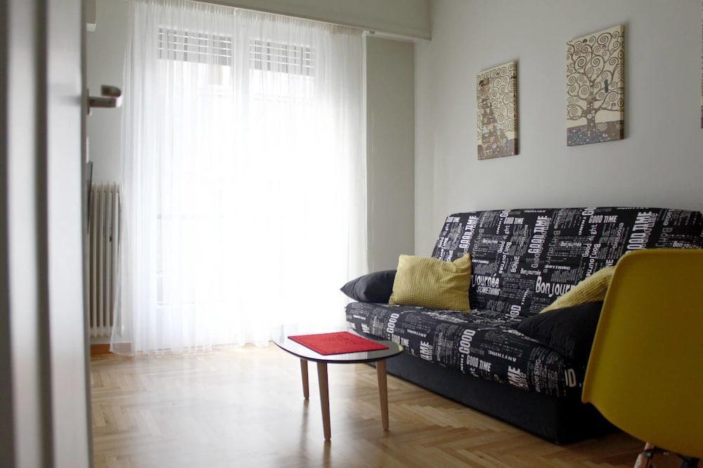 Cheery Apartment In The Center Of Atény Exteriér fotografie